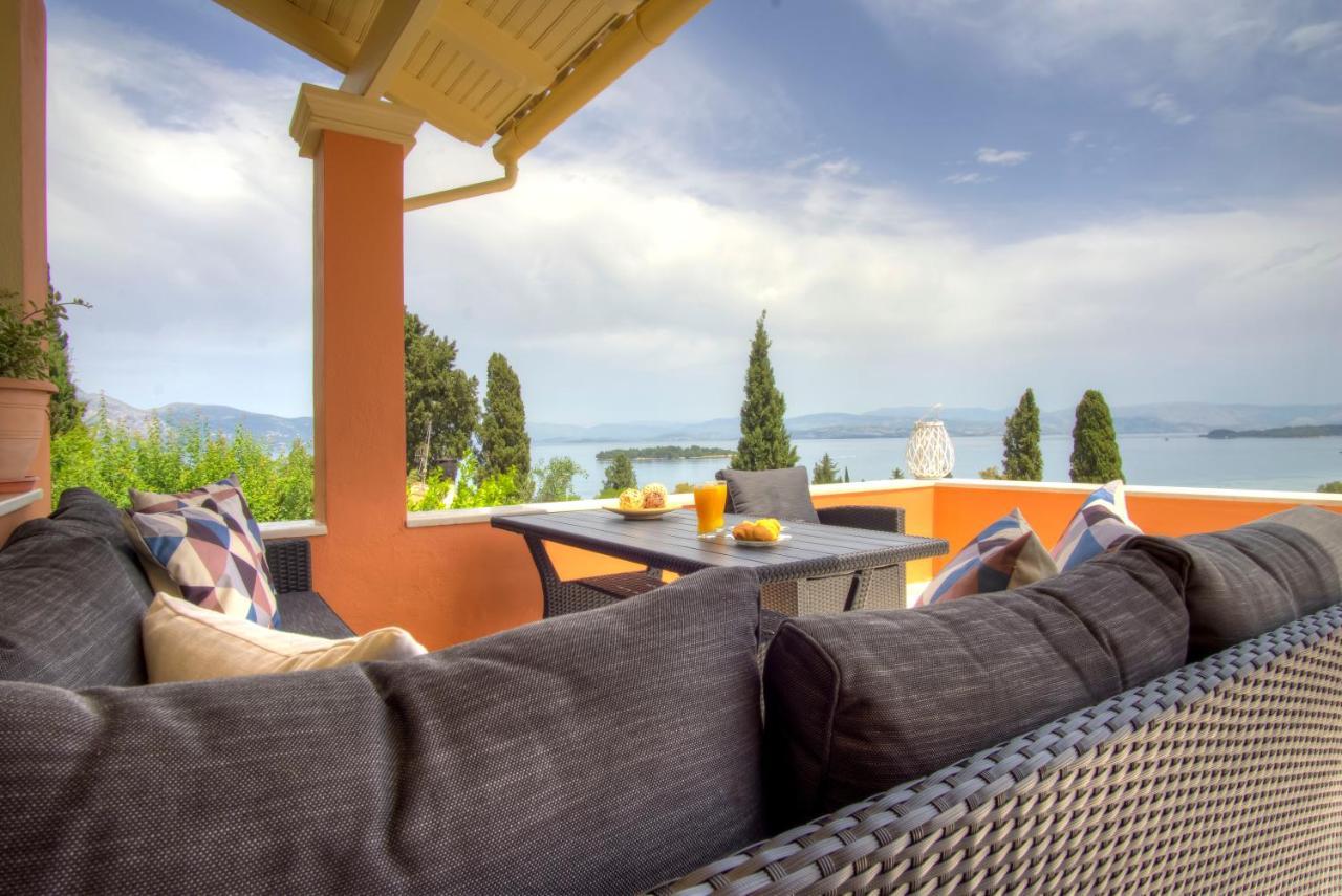 Seaview & Villa